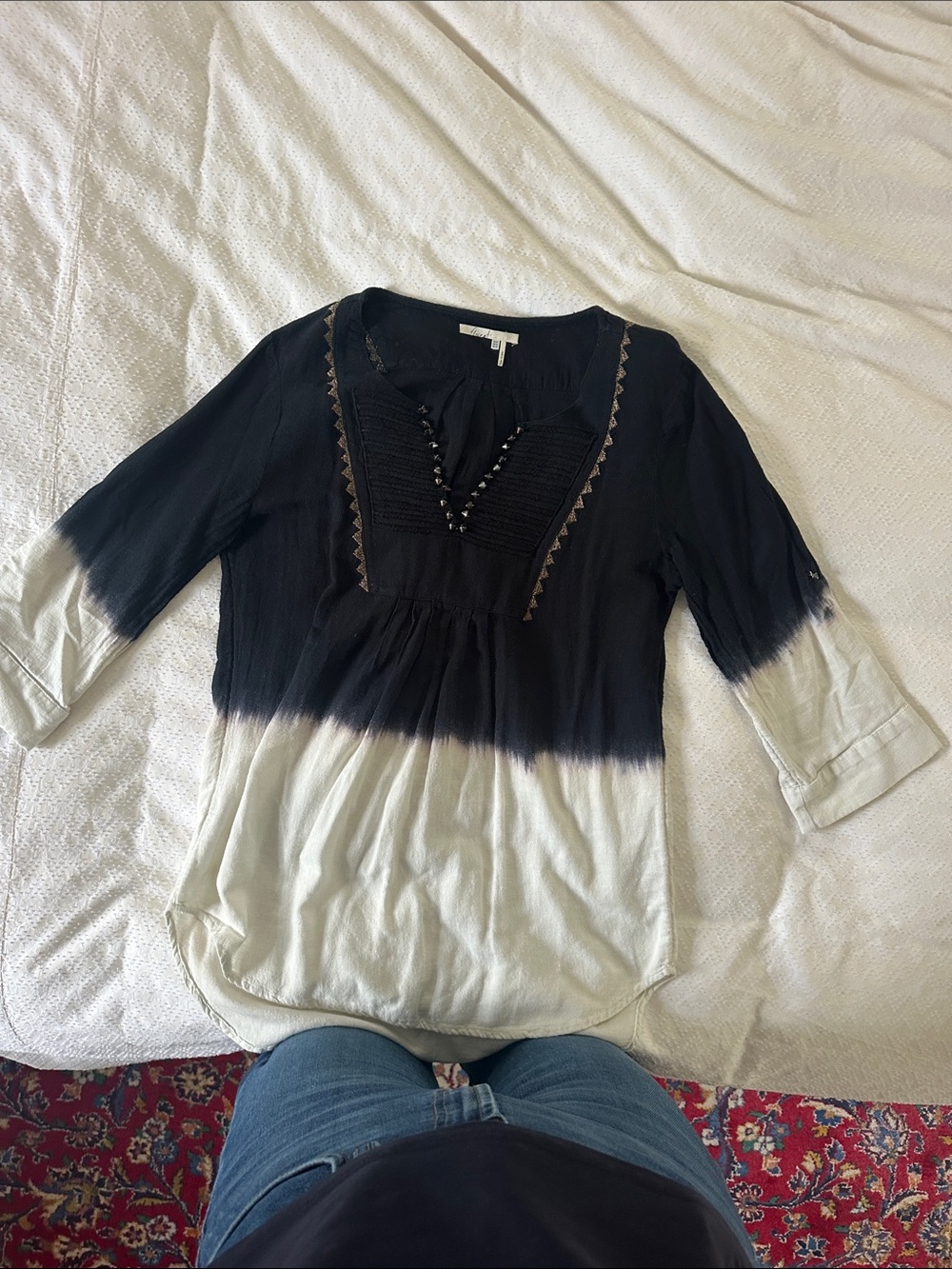 Women’s Anthropologie Floreat Two-Tone Black and white Tie-Dye Peasant Top